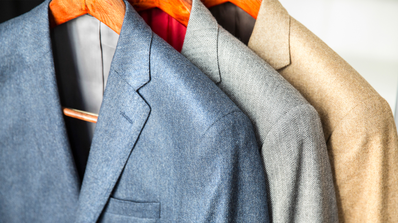 Three suit jackets; image used for HSBC Vietnam debit card privilege club page