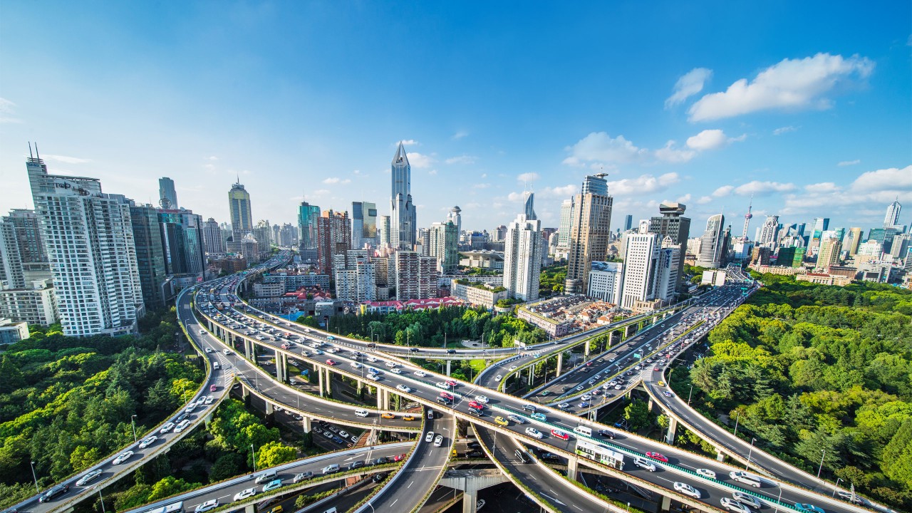 A modern city view; image used for HSBC Vietnam Global View and Global Transfer page