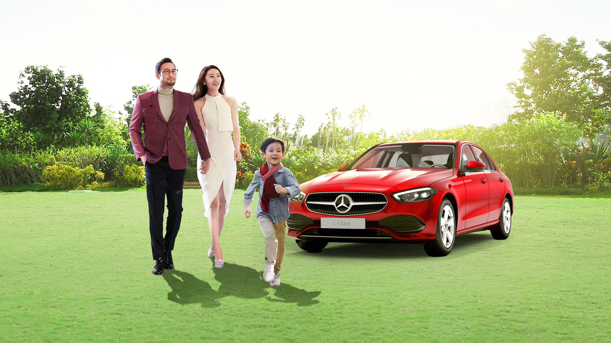 Family of four smiling happily; image used for HSBC Vietnam Premier page
